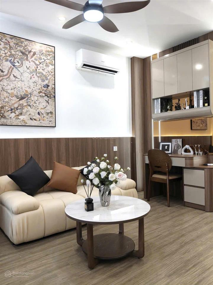 Studio diện tích 32m²  tòa s301  tầng trung, ban công đông nam mát. ~2,6 tỷ.  0962 648 ***
