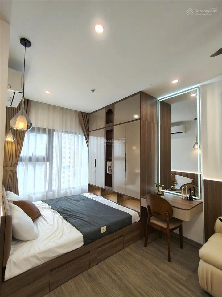 Studio diện tích 32m²  tòa s301  tầng trung, ban công đông nam mát. ~2,6 tỷ.  0962 648 ***