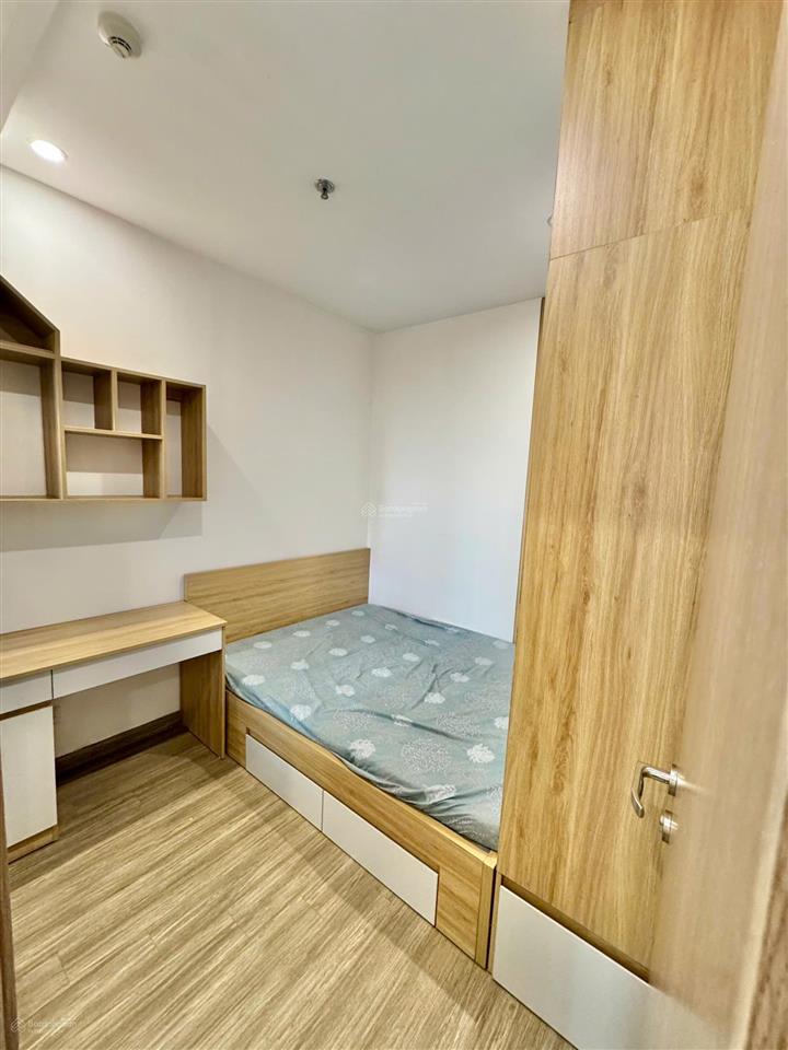 Bán căn hộ 2pn  1wc diện tích 55m². full đồ sẵn sổ.  0962 648 ***