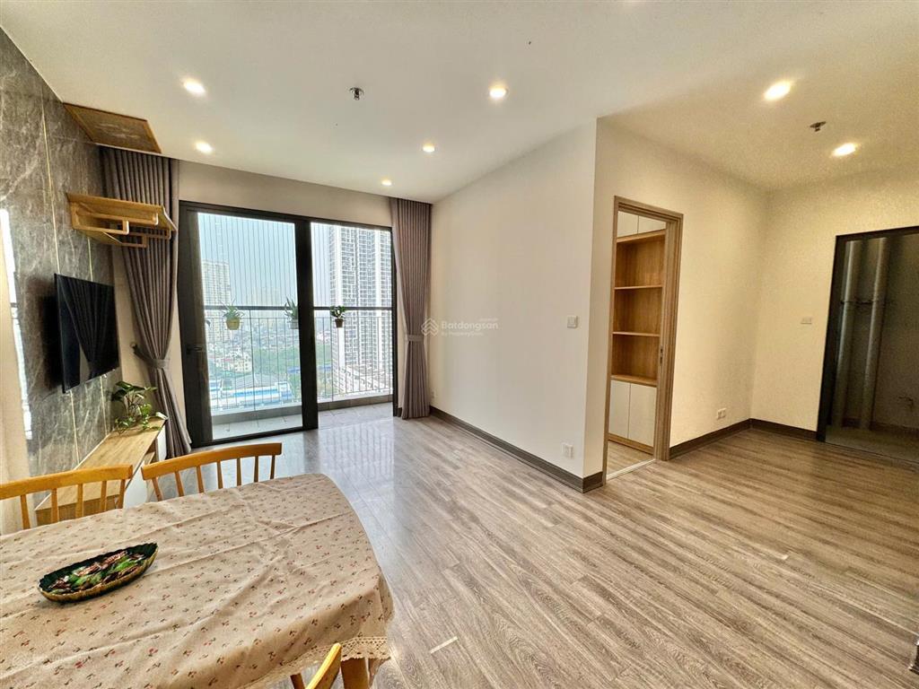 Bán căn hộ 2pn  1wc diện tích 55m². full đồ sẵn sổ.  0962 648 ***