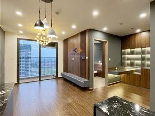 1pn+ s201  đông nam  tầng trung  giá 3.3 tỷ (có thương lượng)