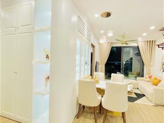Chính chủ gửi bán 2pn2wc tòa s402 giá chỉ 4,4 tỷ.  0962 648 ***