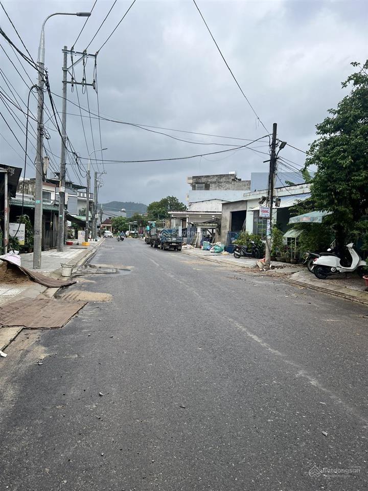 Bán đất mặt tiền đường nam cao nối dài, diện tích 100 m2, giá 4,6 tỷ (có thương lượng)