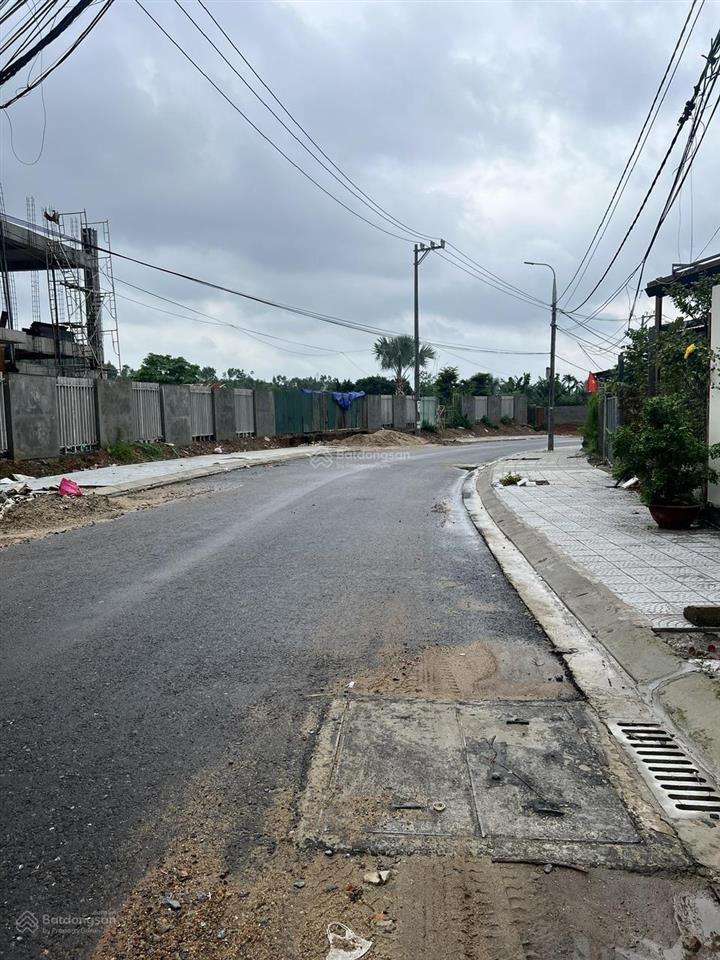 Bán đất mặt tiền đường nam cao nối dài, diện tích 100 m2, giá 4,6 tỷ (có thương lượng)