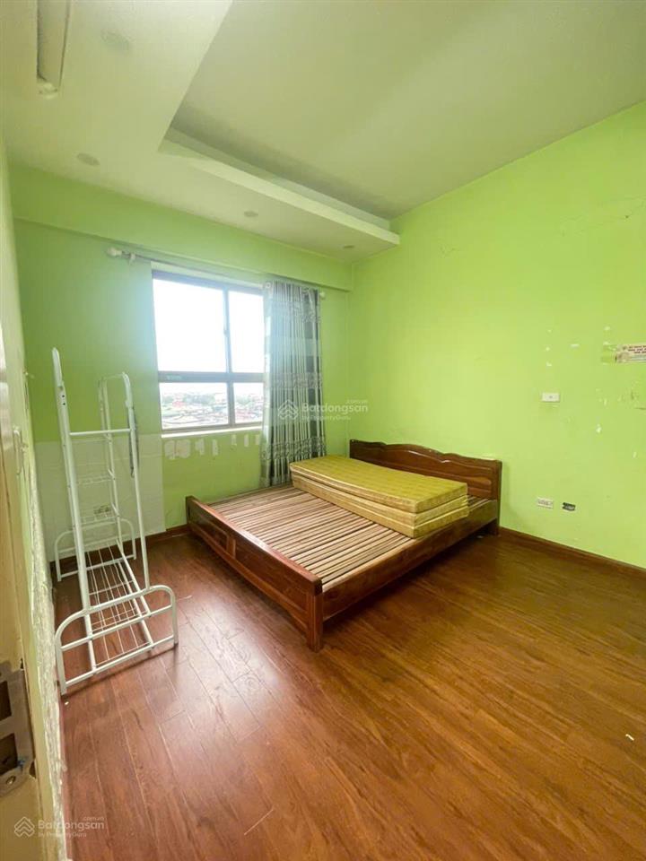 Cần cho thuê chung cư tầng 8, p812, ct4c, 2 pn, 2 vs, 68 m2