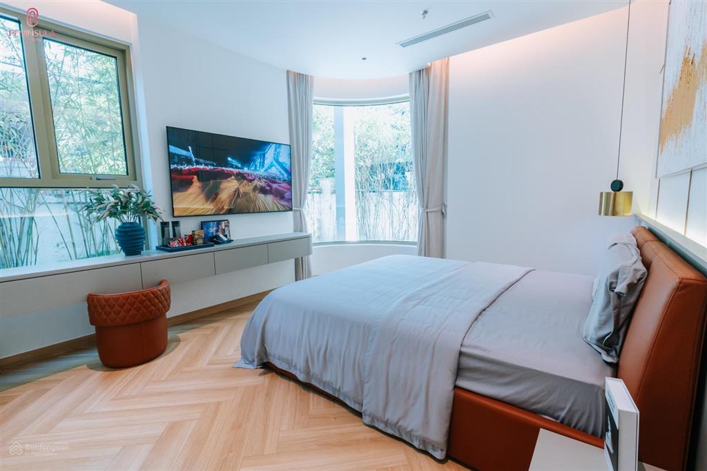 Quỹ căn 2pn peninsula, view sông hàn, pháo hoa, giá từ 65tr/m2, nội thất cao cấp, bàn giao iv/2026