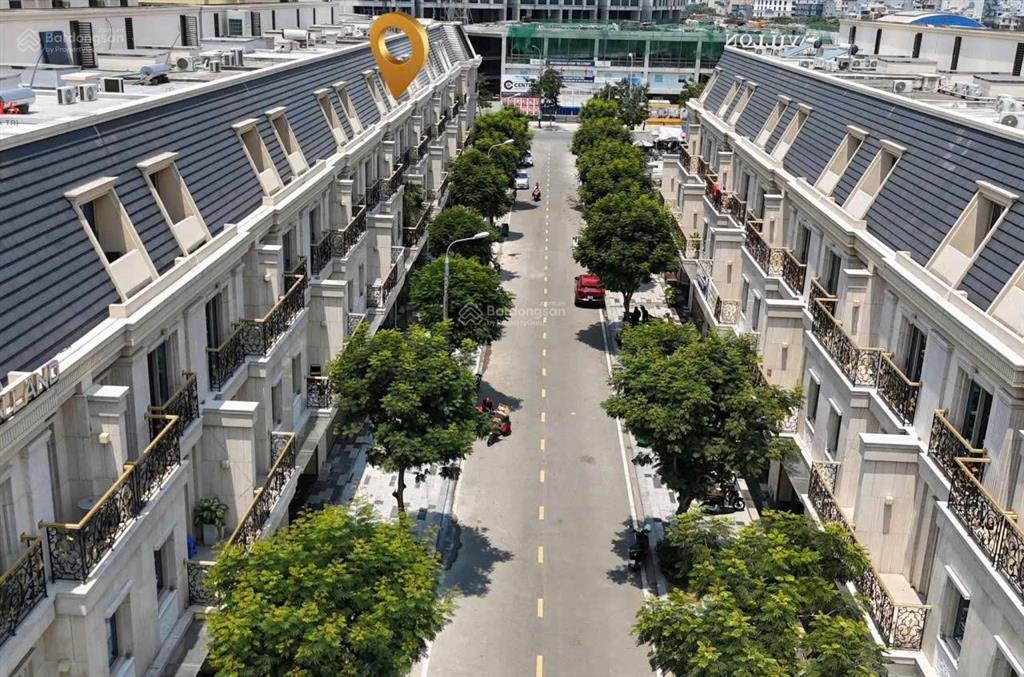 Chính chủ bán gấp shophouse regal pavilion, khai thác dòng tiền 60tr/tháng, sẵn sổ công chứng ngay