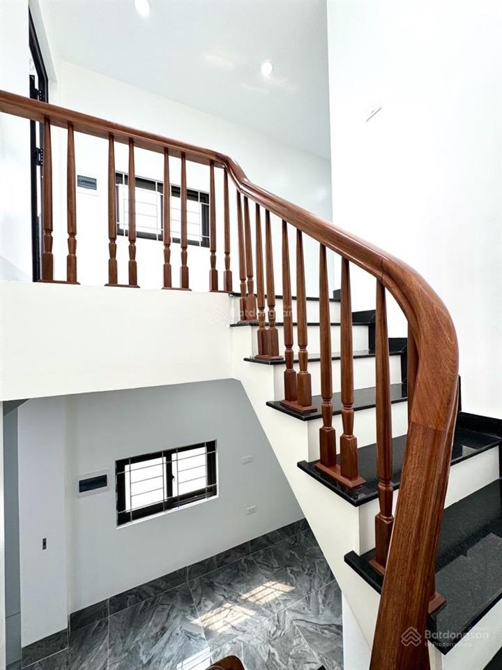 Vị trí cực đẹp chính chủ gửi bán nhà thường tín dt50m2 giá hơn 4 tỷ ô tô ngũ trong nhà ngõ thông