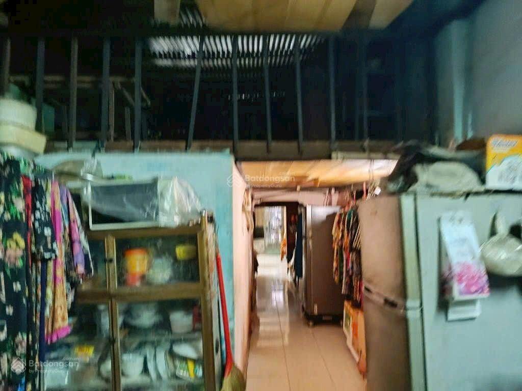 Sát mặt tiền phạm hùng ,cầu chánh hưng, khu đất đô thị hóa , chi 3 phút qua q5,q10,q6,q11