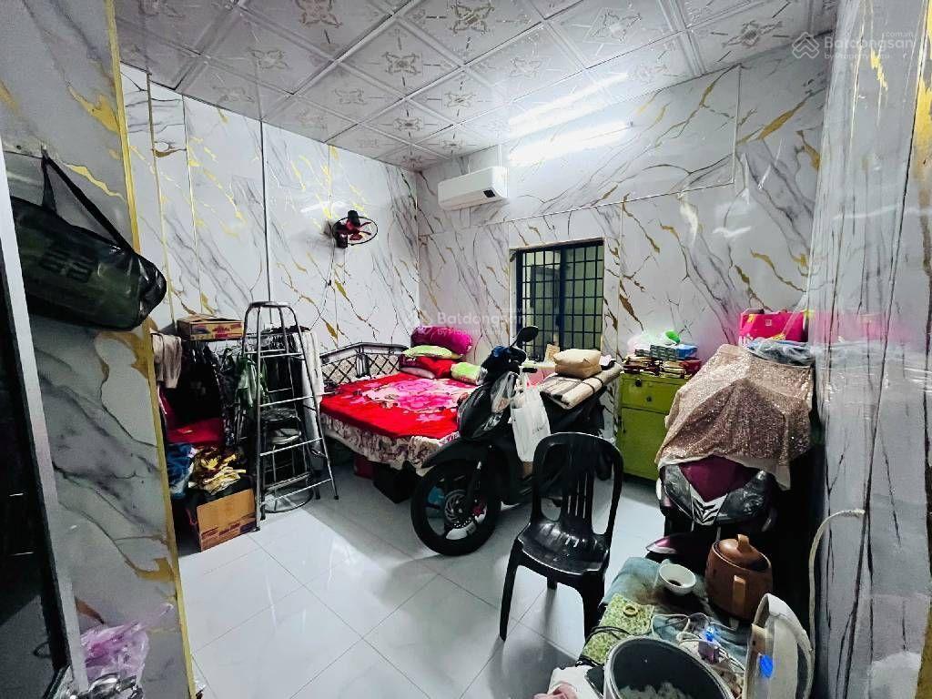 Tuyển đường giao bùi minh truc, tạ , quang buu, cách vài bước chân ra hẻm xe hơi kdk hiện hữu,