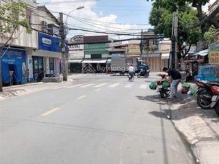 Ttq 8 ngay ngã ba phạm thế hiển, và au duong lân, sát cầu chữ, qua quận trung chỉ vài phút