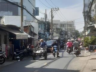 Ttq 8 mặt tiền ba đình , sát cầu chà ,cầu nguyễn tri phường, chợ xóm cũi. trường học