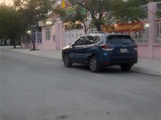 Ttq sát bến xe q8, hẻm xe tải né nhau, xe hơi để trước nhà cả ngày thổi mái