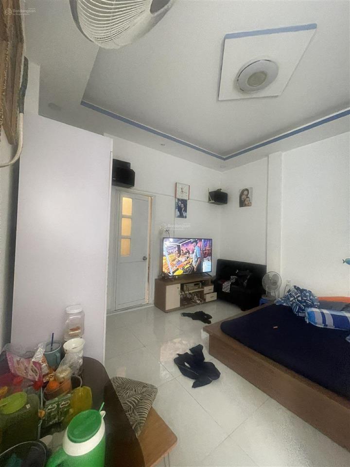 Bán nhà bình đông p15 q8. sổ hồng riêng diện tích 6x12. công nhận 71,2m2. 1 trệt 2 lầu. 3 tỷ 900