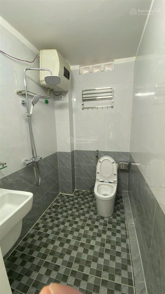 Chính chủ cho thuê nhà mặt phố 71 lê hồng phong giá thuê 4560 triệu  ms giang 0967 576 ***