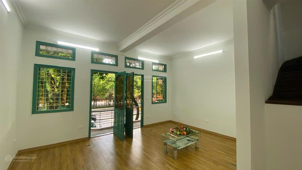 Chính chủ cho thuê nhà mặt phố 71 lê hồng phong giá thuê 4560 triệu  ms giang 0967 576 ***