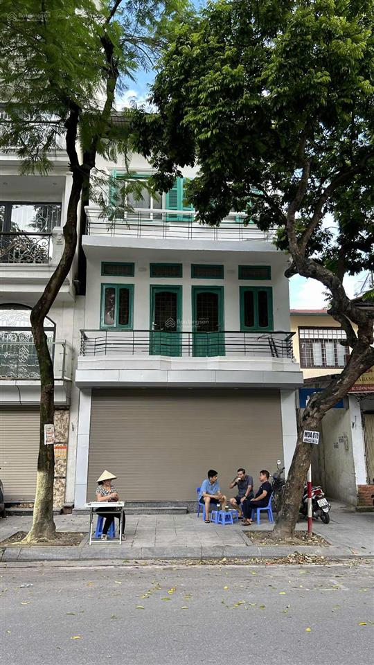 Chính chủ cho thuê nhà mặt phố 71 lê hồng phong giá thuê 4560 triệu  ms giang 0967 576 ***