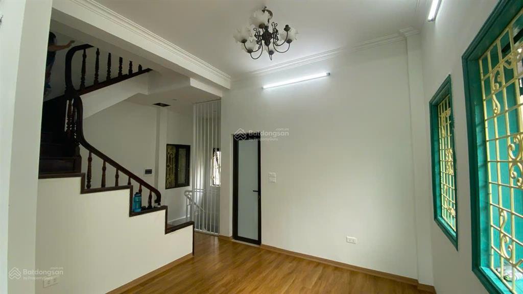 Chính chủ cho thuê nhà mặt phố 71 lê hồng phong giá thuê 4560 triệu  ms giang 0967 576 ***