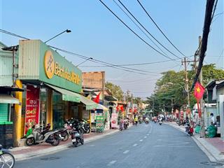 Nhà đẹp 3 tầng, 4pn, 4wc ngay suối tiên ga metro  quận 9 4.3x23 100m2 chỉ 8.2 tỷ  đường 10m.