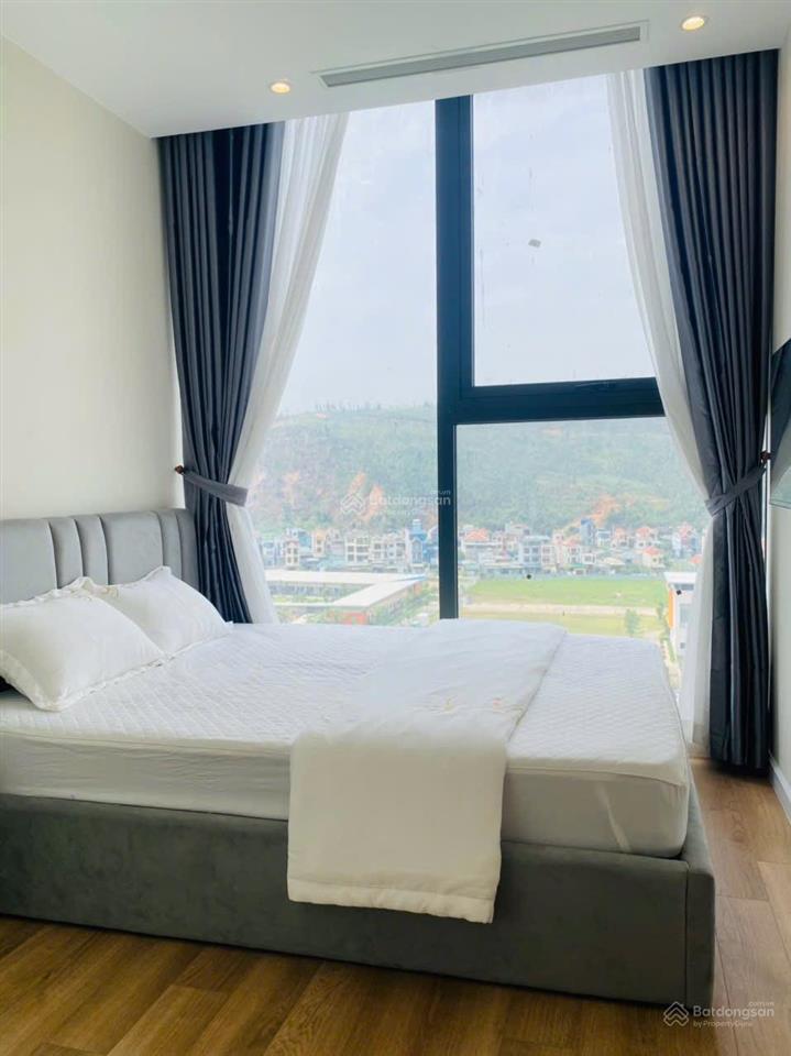 Bán condotel icon40 hạ long, 3,3 tỷ vnd, 62 m2, đẹp, nhiều tiện ích