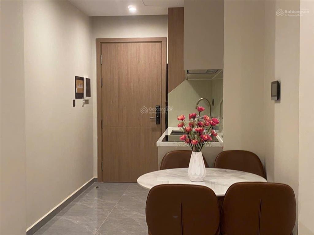 Bán condotel icon40 hạ long, 3,3 tỷ vnd, 62 m2, đẹp, nhiều tiện ích