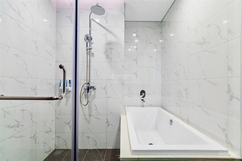 Bán condotel icon40 hạ long, 6,5 tỷ, 93m2, giá ưu đãi