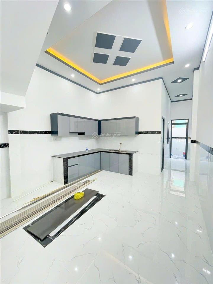 Chậm đáo hạn thanh toán, nên bên e thanh lý ra căn nhà cấp 4, 80m gần chợ bờ ngựa shr giá tl