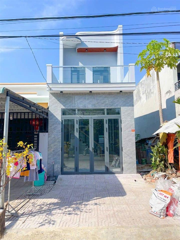 Chậm đáo hạn thanh toán, nên bên e thanh lý ra căn nhà cấp 4, 80m gần chợ bờ ngựa shr giá tl