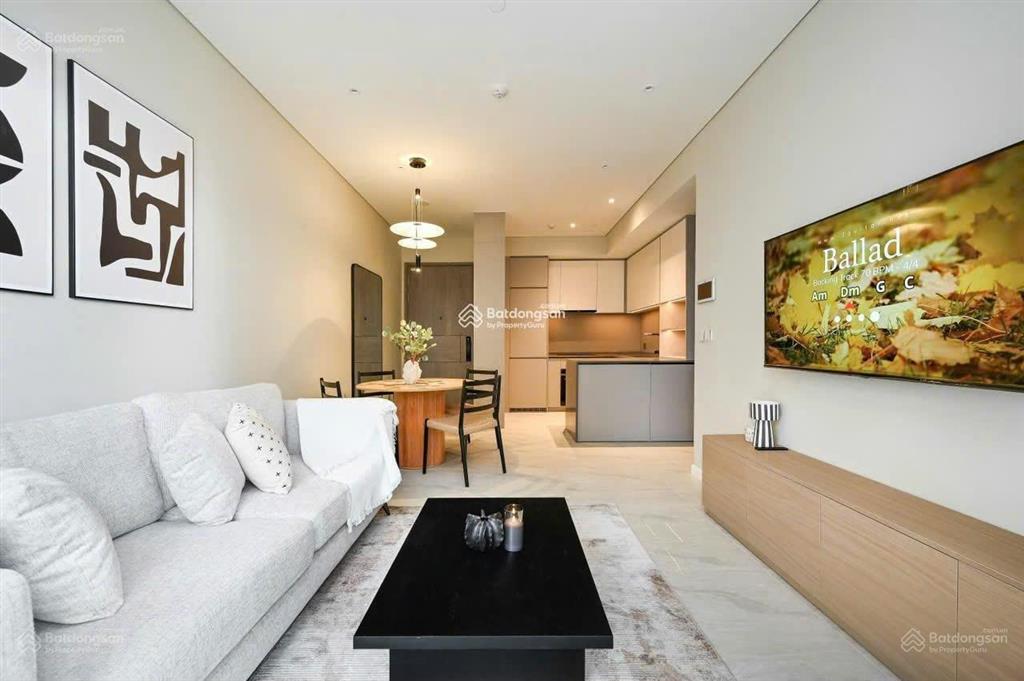 Bán nhanh chcc kingston. giá chỉ 7.28 tỷ. nằm 2 mặt tiền trung tâm phú nhuận.  em 0379 944 ***