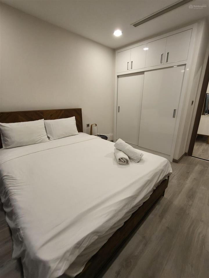 Hot chỉ với 19 triệu/3pn tại orchard parkviewl.  0379 944 *** sdt/zalo
