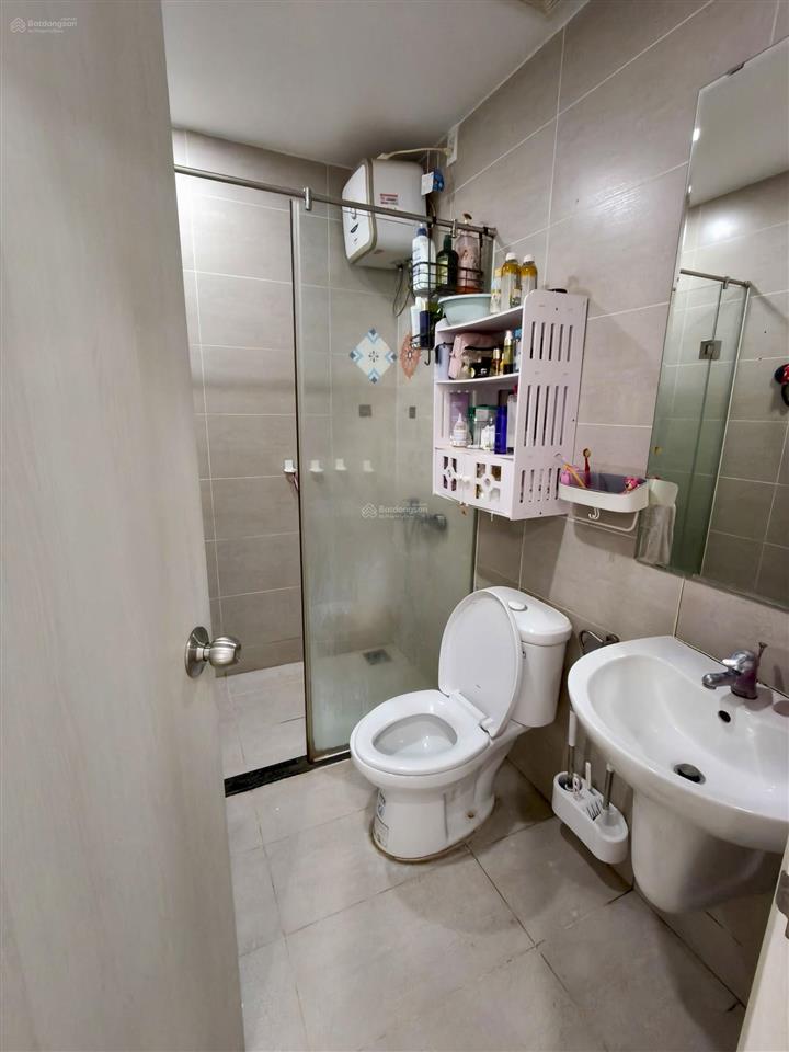 Cần cho thuê căn hộ chung cư cộng hoà garden. 75m2. giá 14 triệu.  em 0379 944 *** call/zalo