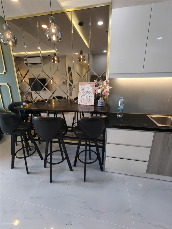 Chuyên bán chcc terra royal, 7,6 tỷ, 51,8 m2, tốt tại lý chính thắng, q3.  0379 944 ***