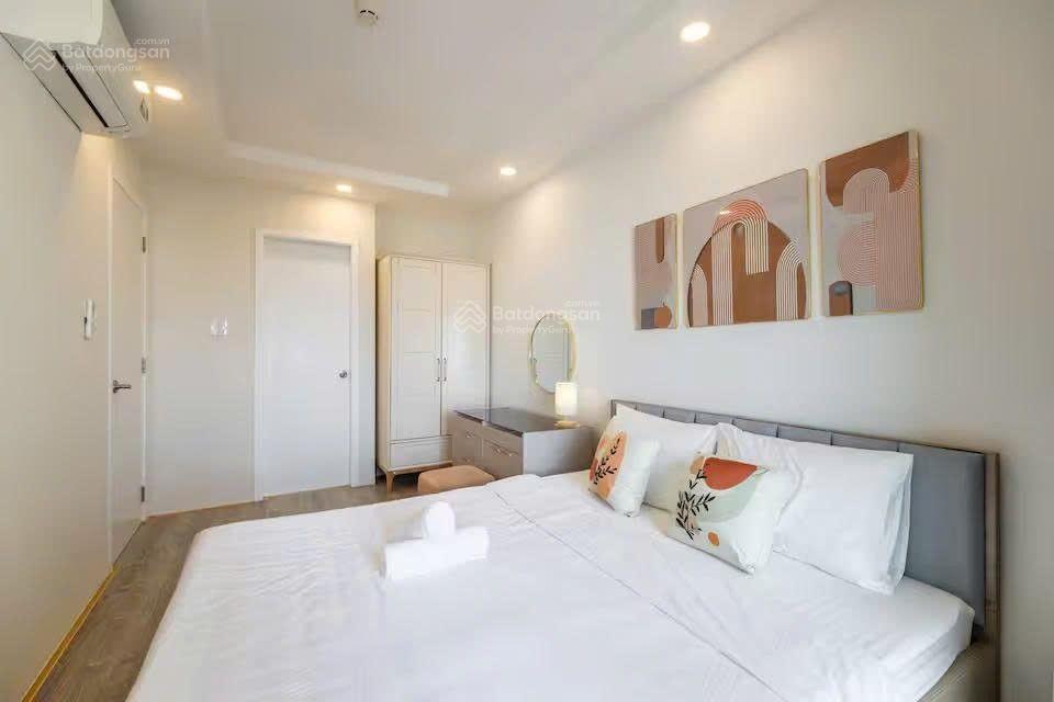 Bán chcc terra royal, 9,3 tỷ, 63,5m2, tốt tại lý chính thắng, quận 3.  0379 944 ***