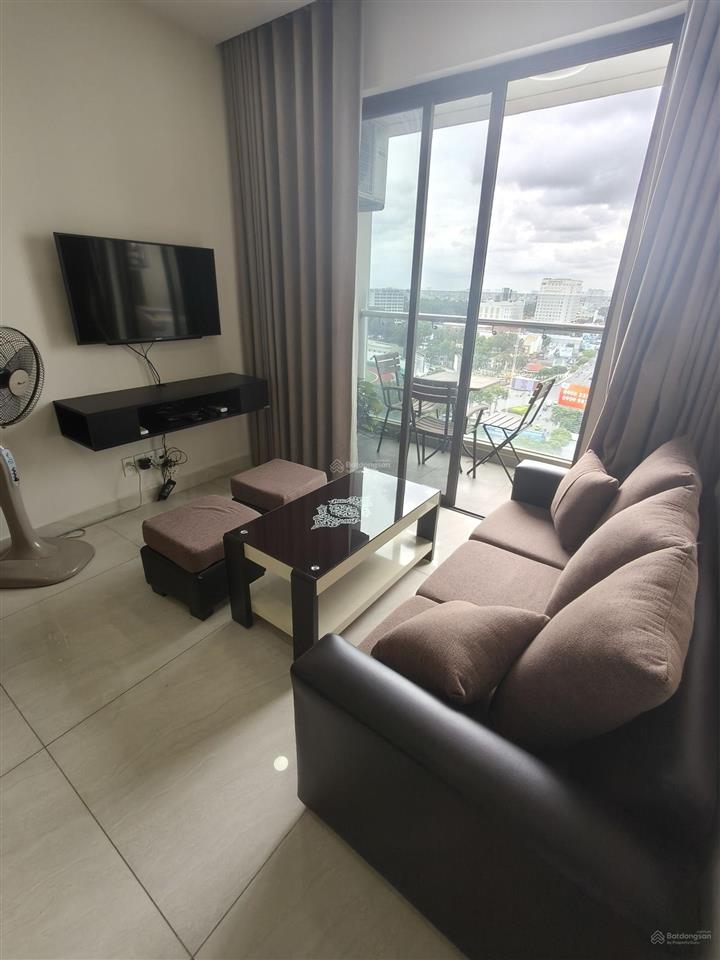 Cần cho thuê chcc park legend 2pn giá 17 triệu. gọi ngay em 0379 944 *** call/zalo
