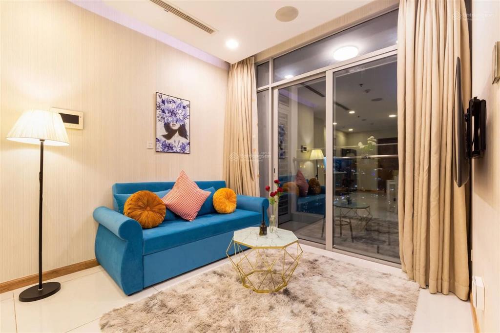 Cần bán nhanh chcc sky center officetel.  em 0379 944 *** sdt/zalo