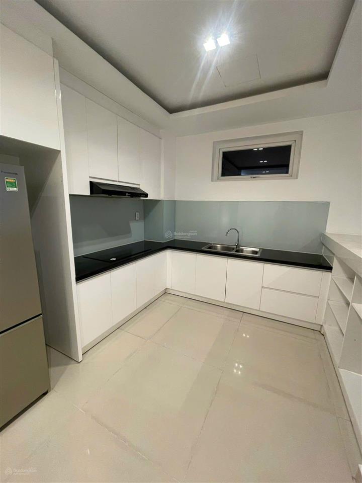 Cần cho thuê nhanh chcc sky center 3pn.  em 0379 944 *** sdt/zalo