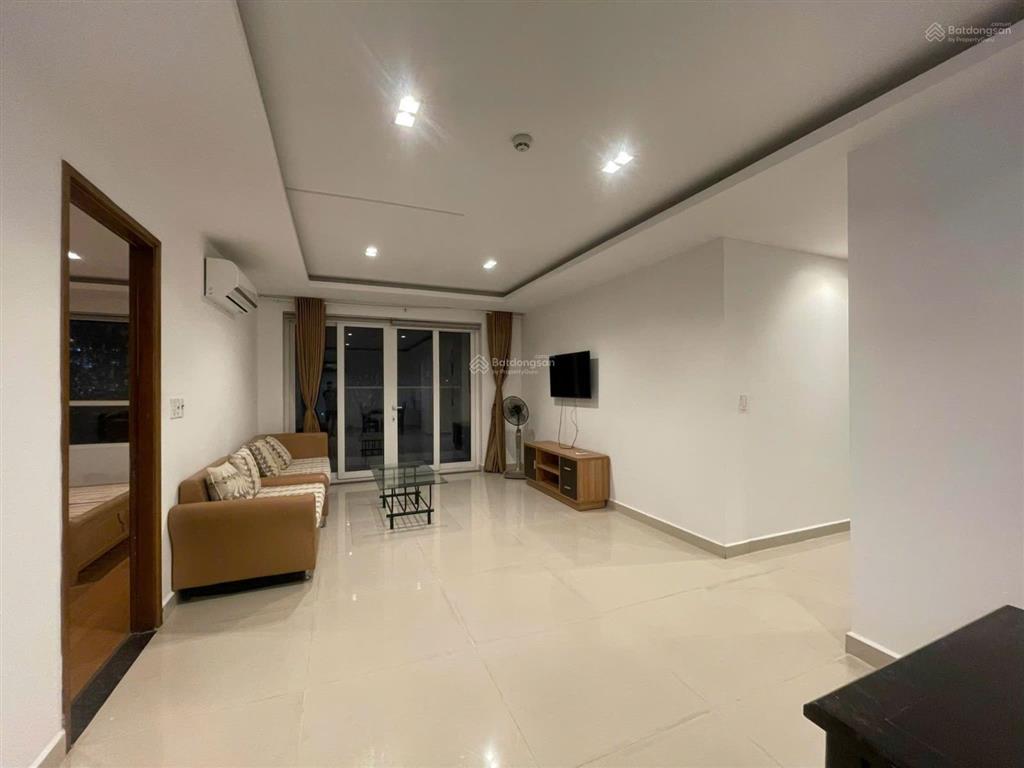 Cần cho thuê nhanh chcc sky center 3pn.  em 0379 944 *** sdt/zalo