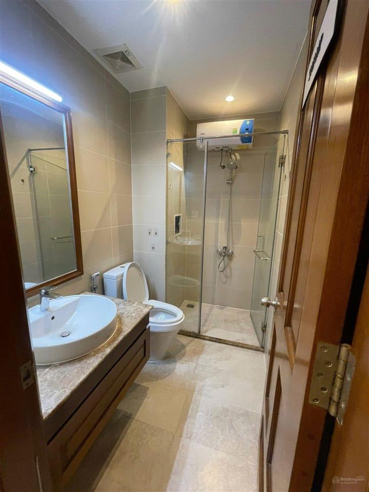 Cần cho thuê nhanh chcc sky center 3pn.  em 0379 944 *** sdt/zalo