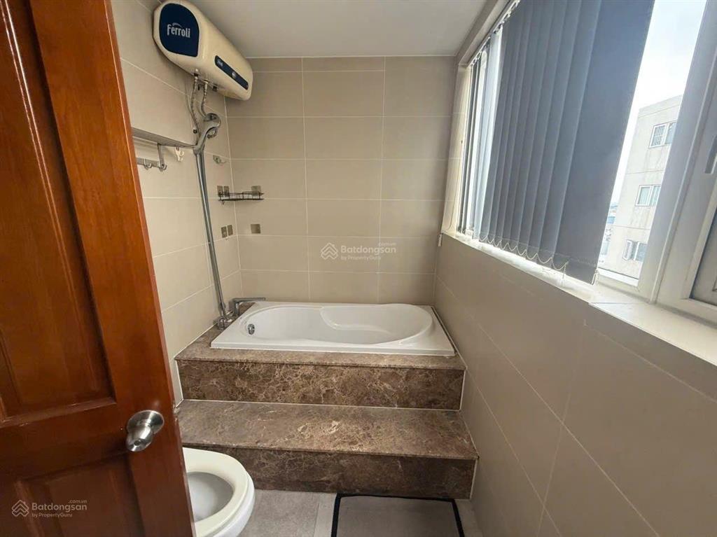 Cần cho thuê nhanh chcc sky center 3pn.  em 0379 944 *** sdt/zalo