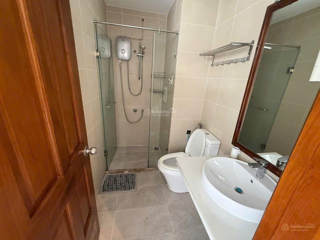 Cần cho thuê nhanh chcc sky center 3pn.  em 0379 944 *** sdt/zalo