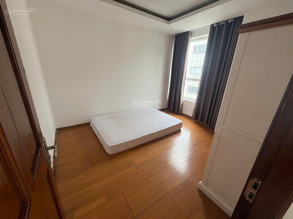 Cần cho thuê nhanh chcc sky center 3pn.  em 0379 944 *** sdt/zalo