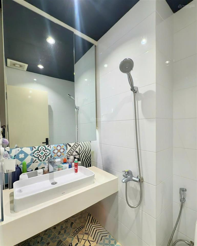 Chuyên cho thuê và bán nhiều officetel2pn 3pn tại chcc kingston và sân bay. em 0379 944 ***