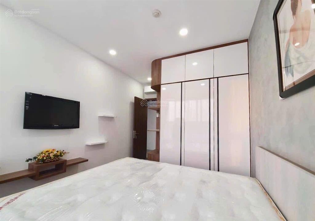 Chuyên bán chcc orchard parkview, và khu sân bay.  0379 944 *** sdt/zalo