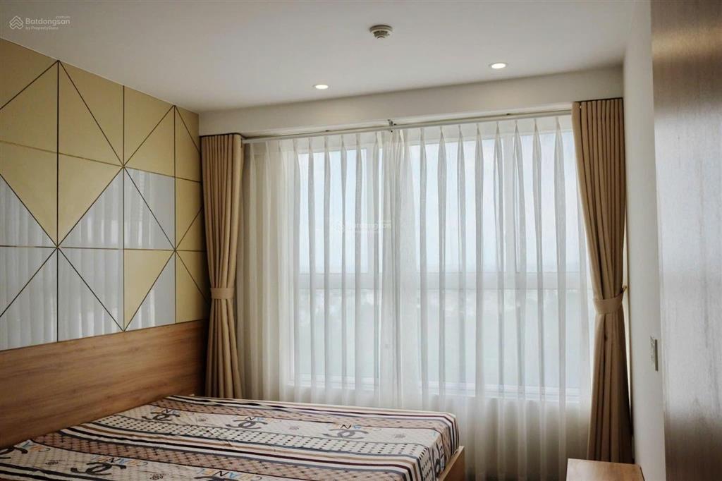Bán chcc orchard parkview, và khu sân bay.  0379 944 *** sdt/zalo