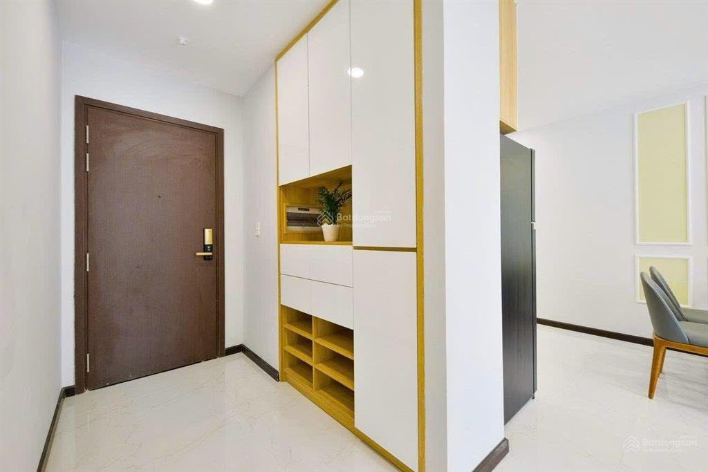 Bán chcc orchard parkview, và khu sân bay.  0379 944 *** sdt/zalo