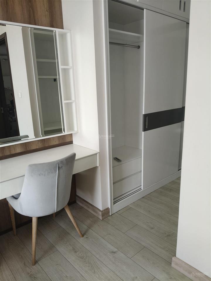 Chuyên cho thuê căn hộ chung cư kingston residence.  em 0379 944 *** call/zalo