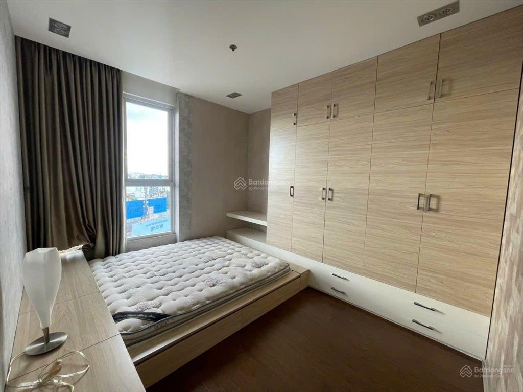 Cần cho thuê nhanh chcc the prince.  em 0379 944 *** call/zalo