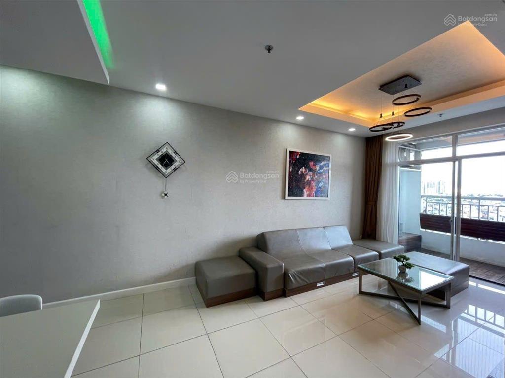 Cần cho thuê nhanh chcc the prince.  em 0379 944 *** call/zalo