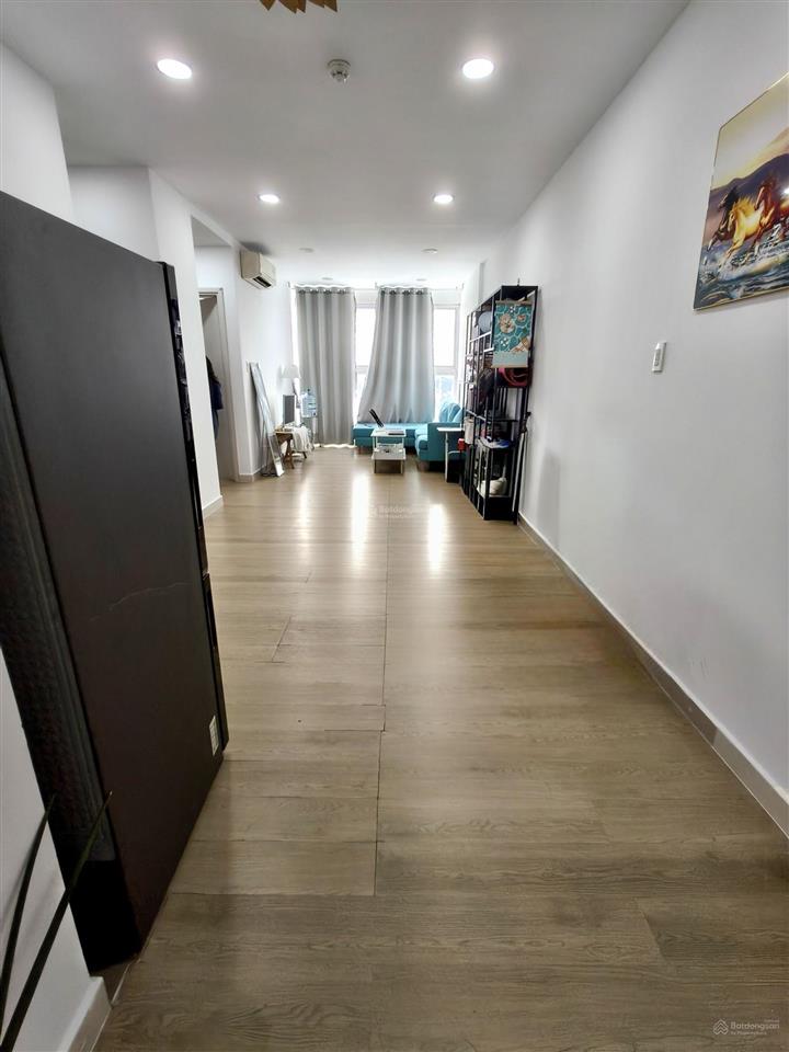 Cần cho thuê căn hộ chung cư cộng hoà garden. 75m2. giá 15 triệu.  em 0379 944 *** call/zalo
