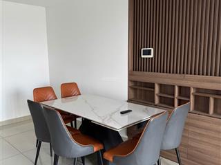Cần cho thuê nhanh chcc sky center.  em 0379 944 *** sdt/zalo